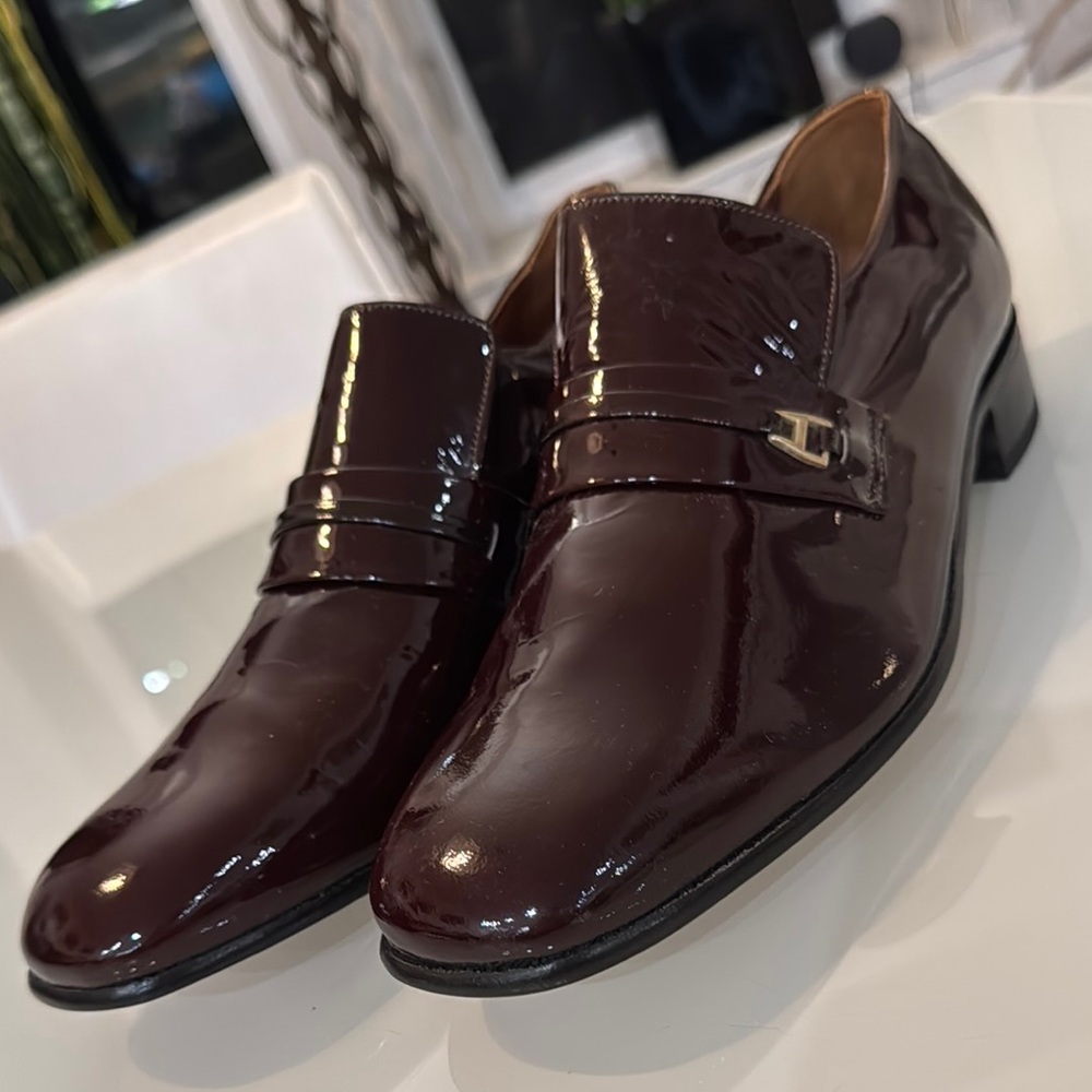 Nunn Bush Burgundy Patent Leather Loafers - size 11 D